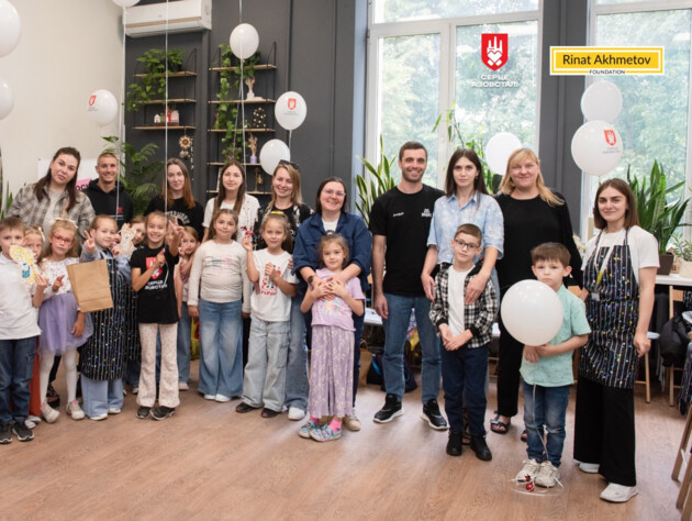 В Киеве накануне 1 сентября провели праздник для детей защитников Мариуполя