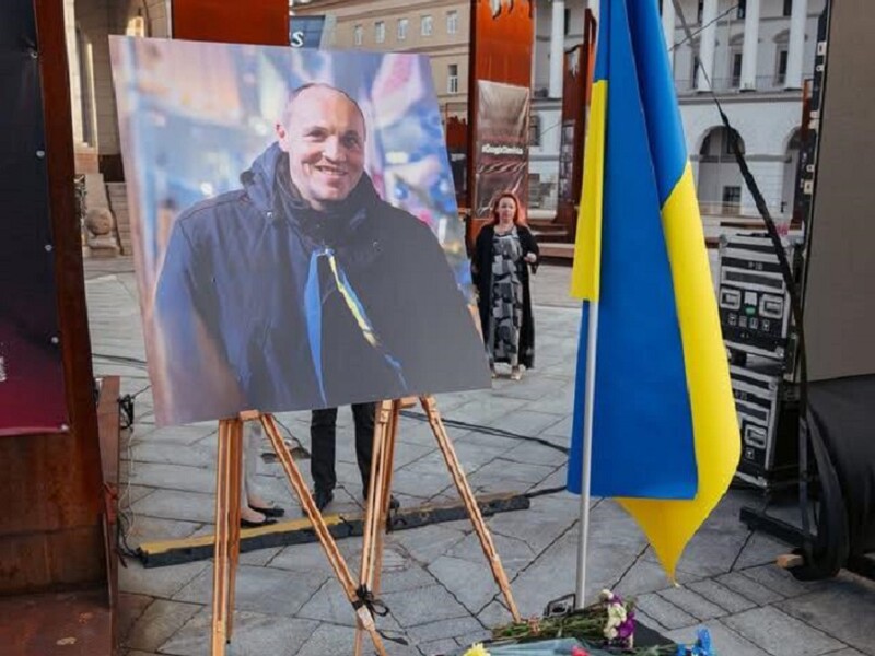 "Ему верили и за ним шли". В Украине началось прощание с Парубием. Видео