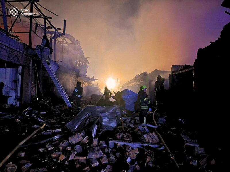 РФ ночью била по Белой Церкви, есть жертва. В городе много разрушений и пожаров. Фото