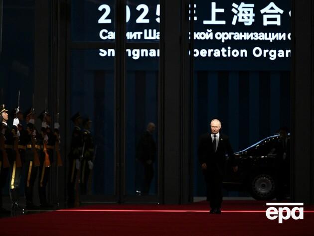 Китайці не стали довго чекати на Путіна, який запізнювався, і скасували фотосесію – ЗМІ