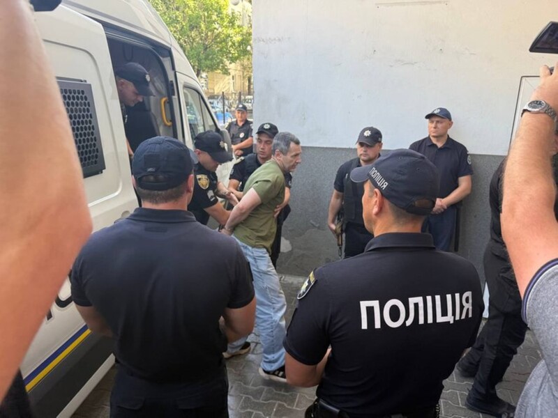 Убивство Парубія. Прокурори змінили кваліфікацію дій підозрюваного, справу передали СБУ