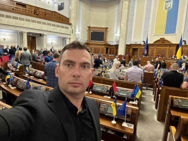 Нова сесія Верховної Ради України встановила три рекорди – нардеп