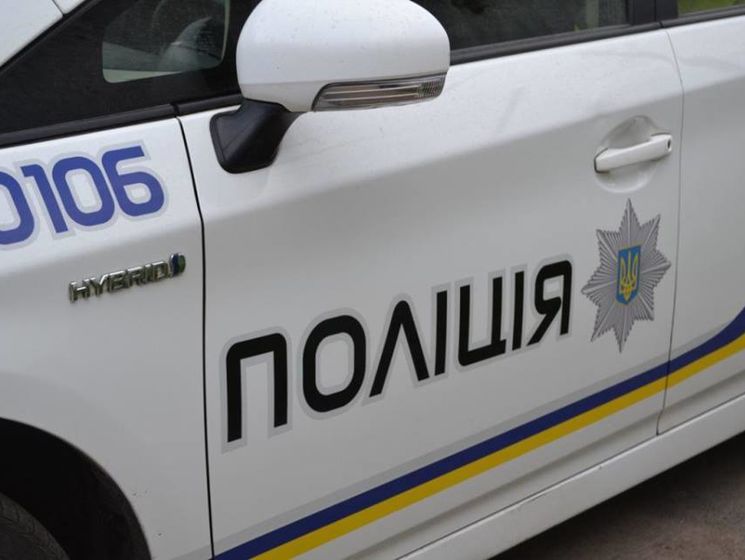 В Харькове патрульный автомобиль сбил на пешеходном переходе 24-летнего мужчину