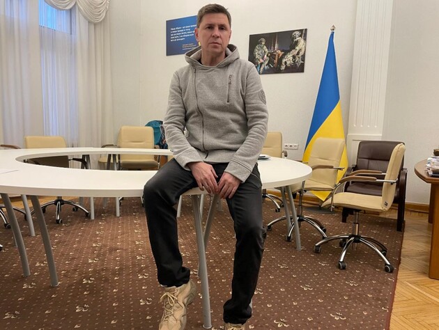 Подоляк назвав один зі сценаріїв завершення війни в Україні