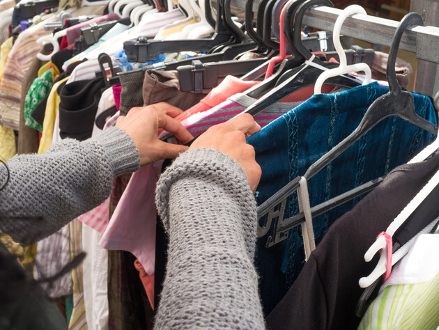 Три группы товаров из секонд-хенда, которые могут переносить инфекцию