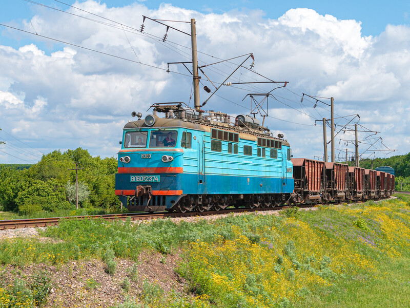 Попытка менеджмента "Укрзалізниці" снова поднять грузовые тарифы – шаг к коллапсу – Каленков