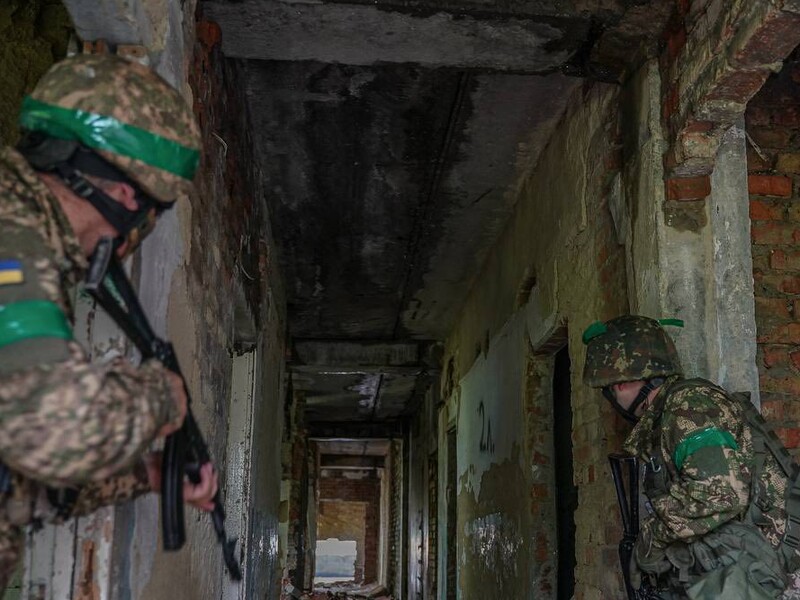 Нацгвардійці взяли в полон майже взвод окупантів і зачистили населений пункт поблизу Добропілля