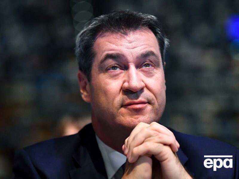 Прем'єр Баварії пропонує повертати українців додому для захисту країни