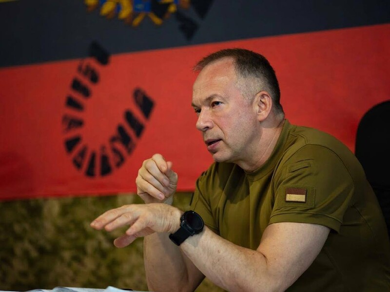 Росія створила найбільше наступальне угруповання, яке намагається прорвати оборону України – Сирський