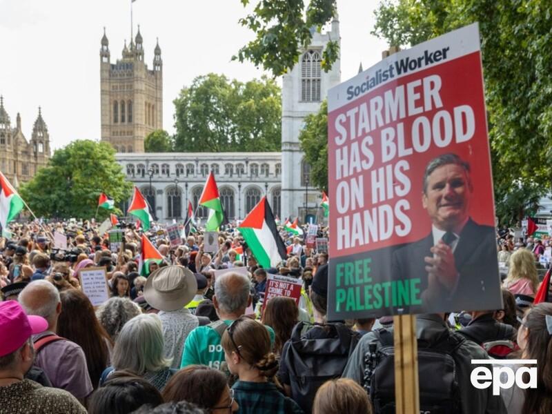 В Лондоне почти 900 человек арестованы за пропалестинские акции