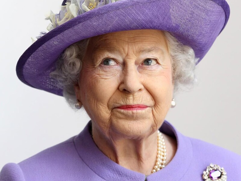 Тайны Елизаветы II. Что она пожелала Зеленскому перед смертью и почему семья год скрывала ее диагноз 