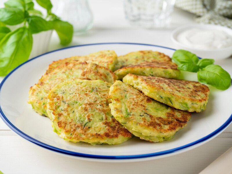 Кабачковые оладьи. Интересный рецепт с необычными ингредиентами