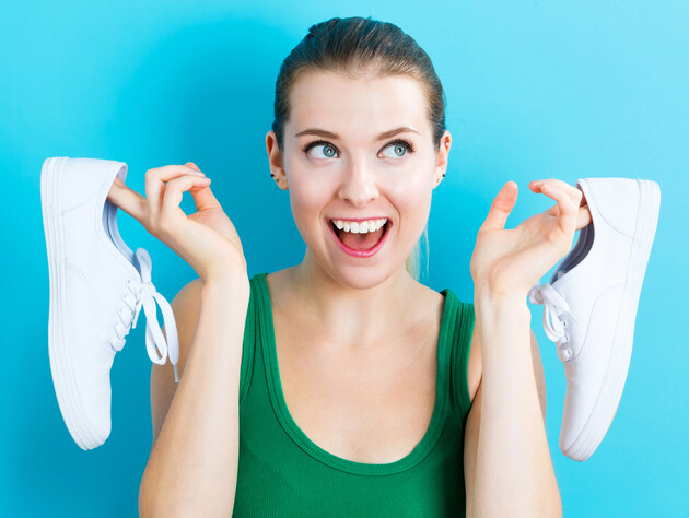 Даже сильно загрязненная подошва станет белоснежной. Три проверенных способа