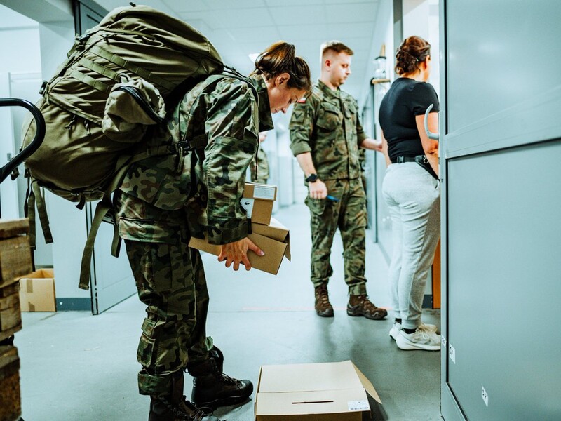 В Польше объявили ускоренный призыв резервистов теробороны