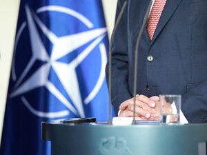 НАТО не считает вторжение российских дронов нападением на Польшу – Reuters