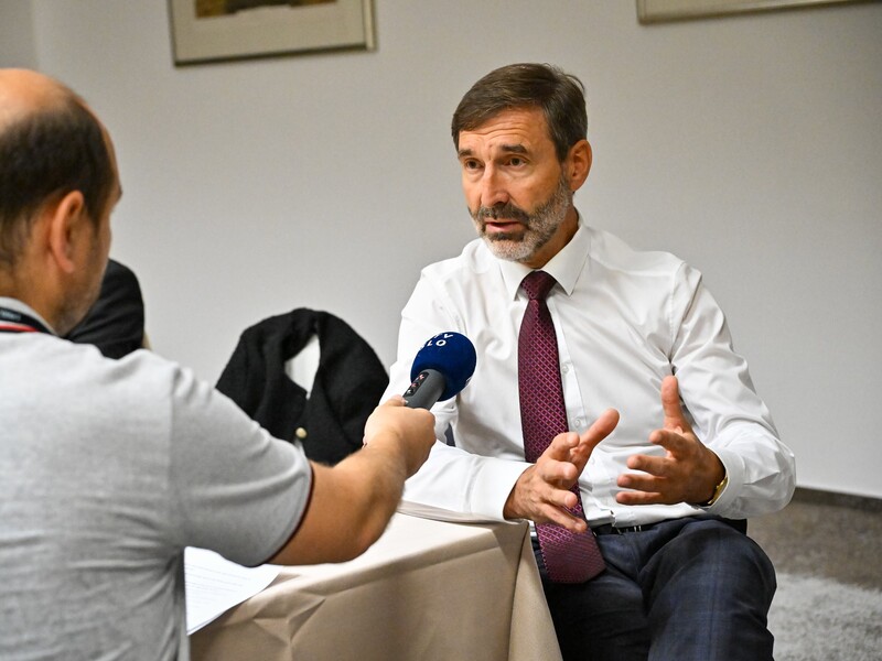 Глава МИД Словакии: Хочу верить, что дроны, которые попали в Польшу, должны были оказаться в Украине