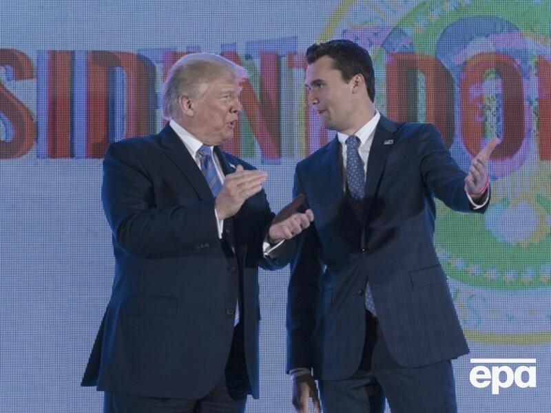 У США застрелили відомого соратника Трампа. Куля влучила в шию, ЗМІ опублікували жахливі відео