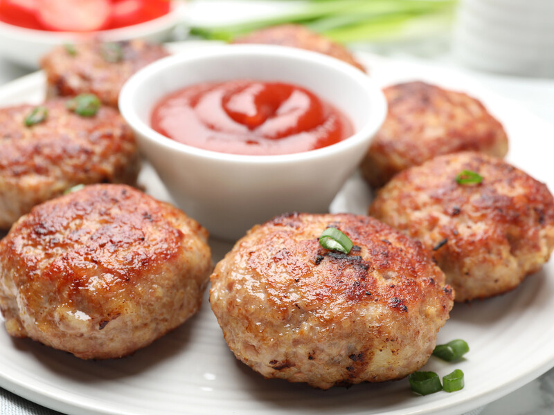 Котлети по-донбаськи. Смачна страва від переможниці 