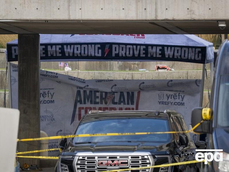 В США сообщили, откуда стреляли по стороннику Трампа Кирку и что случилось с двумя задержанными