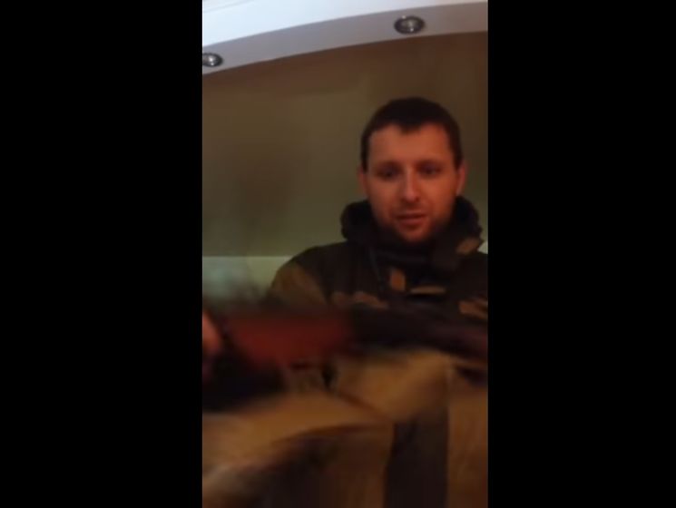 Журналист Дзиндзя: Парасюк ломился ко мне в номер с автоматом Калашникова. Видео