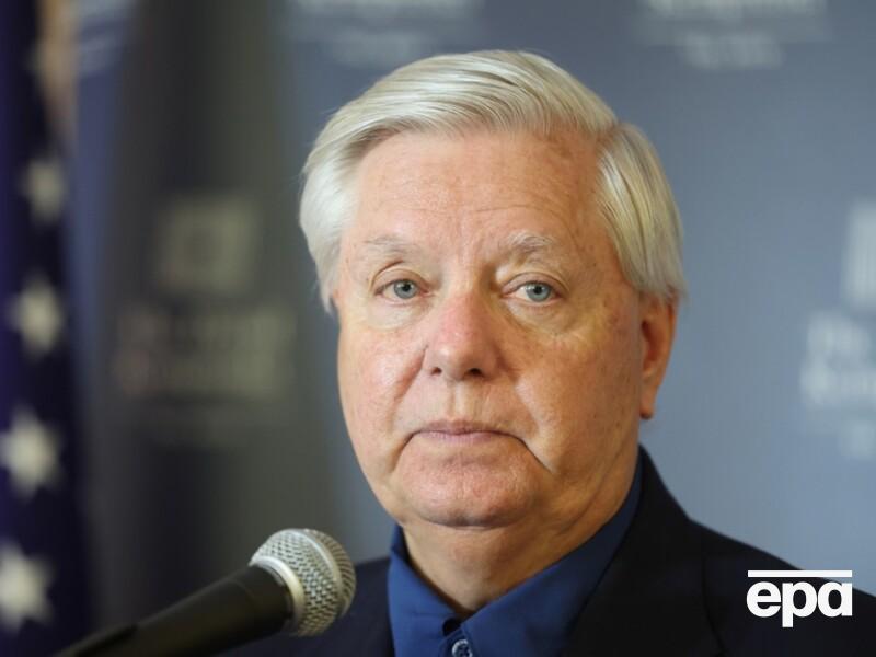 Сенатор Грем закликав світ "підняти дупу" і презентував законопроєкт щодо Росії. Про що він?