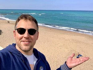 Витік про плани Путіна, який шокує, збитий літак президента Польщі, Трамп і Путін у лімузині. Стрим Бацман із Осєчкіним. Трансляція