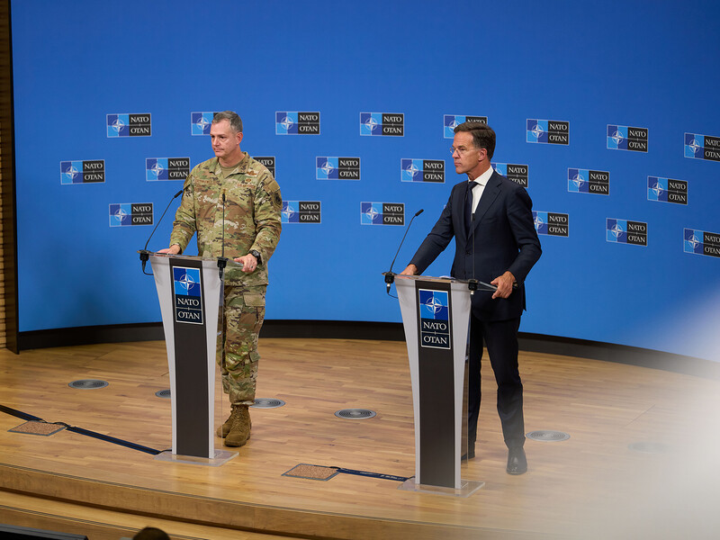 НАТО в ответ на атаку дронов РФ на Польшу начинает операцию "Восточный часовой". Что о ней известно?