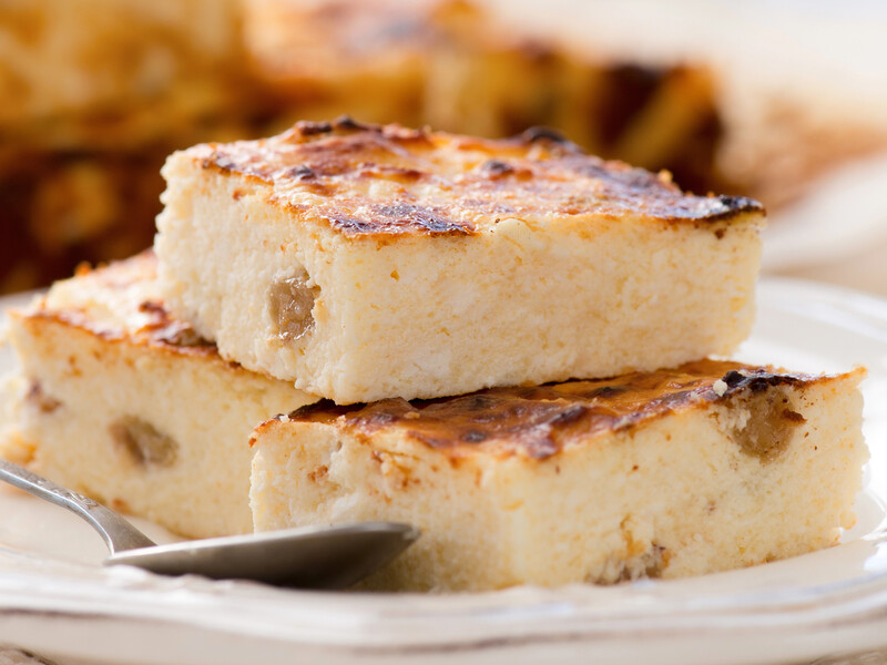 Эти хитрости сделают творожную запеканку чрезвычайно нежной и сочной – просто смешайте это