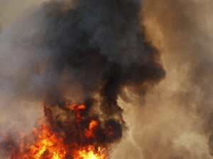 Производит около 80 наименований нефтепродуктов – Генштаб подтвердил поражение мощного НПЗ России