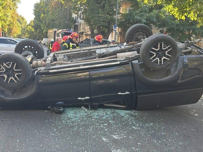 Охрана Порошенко устроила ДТП в Одессе – СМИ