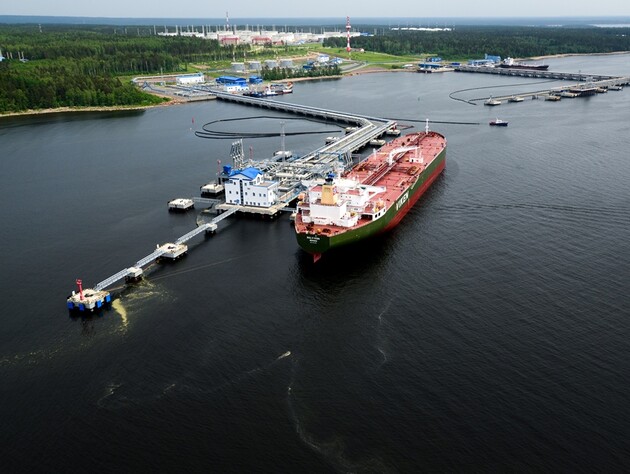 У РФ запрацював найбільший нафтовий термінал на Балтійському морі, який атакували українські дрони – ЗМІ