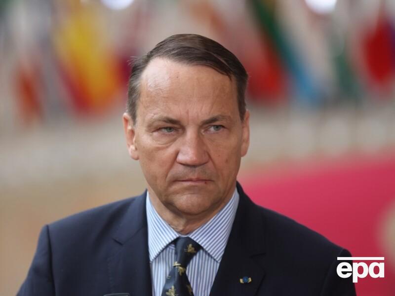 Сікорський сказав, де українські оператори навчатимуть поляків збивати російські дрони