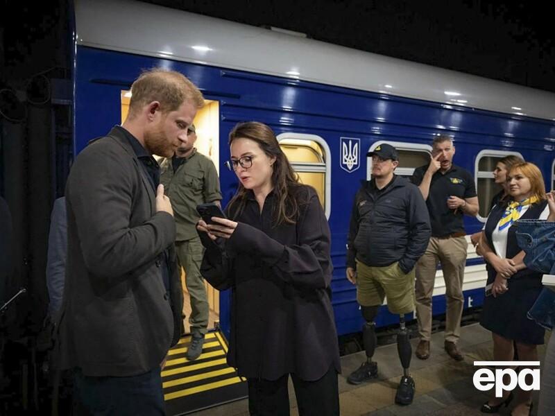 Принц Гарри в Киеве, возможно, тайно встретился с Зеленским – The Guardian