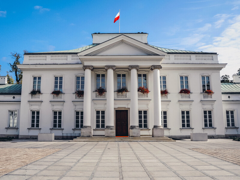 Без единого выстрела. В Службе госохраны Польши рассказали о перехвате дрона в центре Варшавы