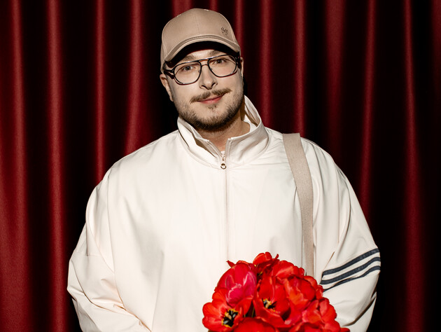 27-летний украинский певец откровенно рассказал, благодаря чему похудел на 40 кг. Фото до и после