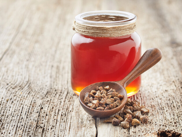 Прополіс на городі творить дива. Досвідчені городники роблять так