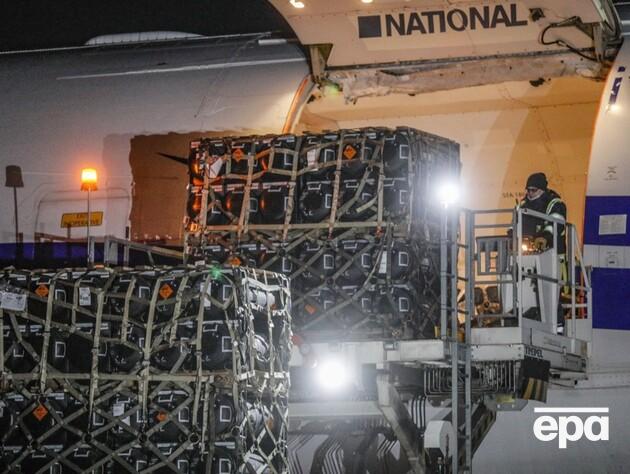 США схвалили перші пакети військової допомоги Україні, які оплатили союзники – ЗМІ