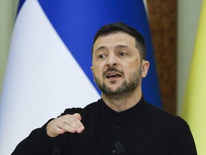 Зеленський: Ми більше не можемо відправляти військових на навчання за кордон