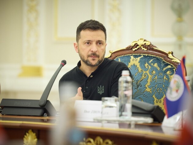 Зеленский о россиянах: Сложно обращаться к людям без ушей. Они живут в своем аквариуме