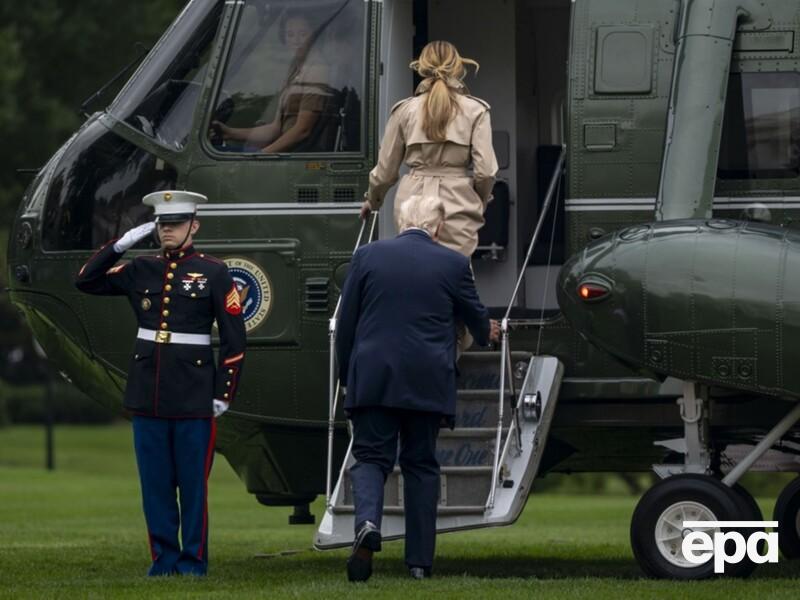 Исторический визит Трампа в Великобританию. СМИ обсуждают образ первой леди США. Фото