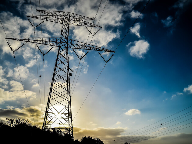 Зниження температури й надлишок потужностей призвели до падіння цін на електроенергію у вересні – Прокіп