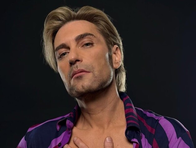 В сети заподозрили, что EL Кравчук позирует возле лысого порноактера из Brazzers