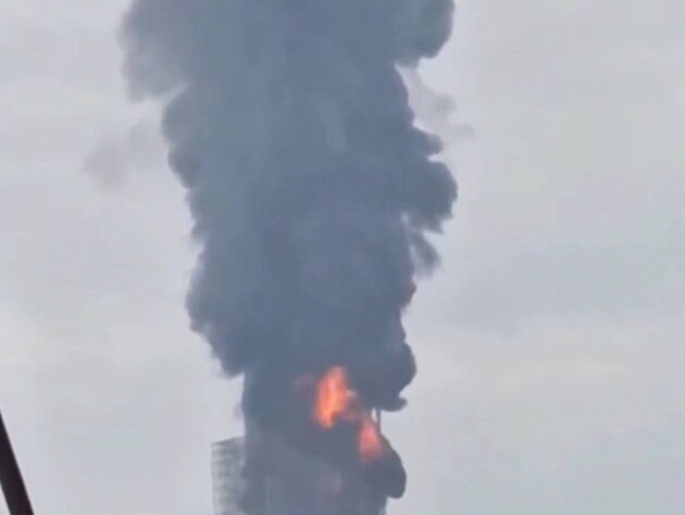 Діпстрайк на 1400 км. Безпілотники СБУ вдарили по нафтозаводу в Росії – джерело