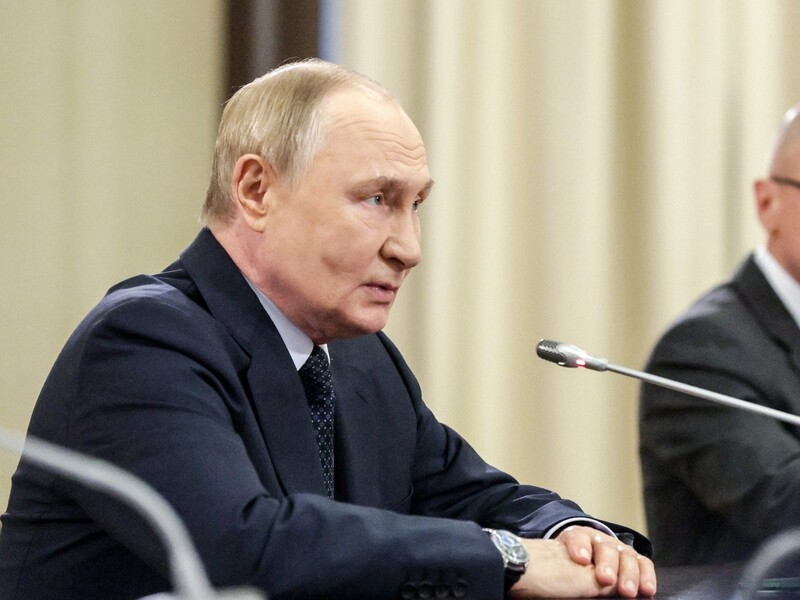 "Это будет наша смена". Путин предложил выдвигать оккупантов на руководящие посты в органах власти РФ