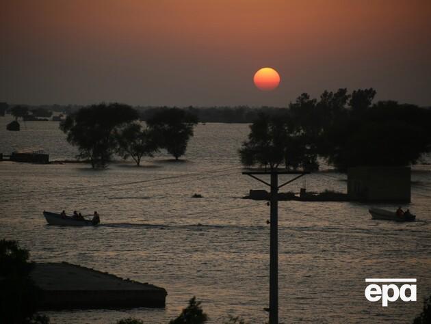 Землі загрожують масштабні посухи й повені. У чому причина?