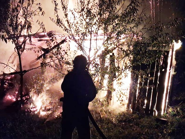 Какие регионы Украины обстреляла ночью РФ и чем ударила по многоэтажке в Днепре. Данные президента