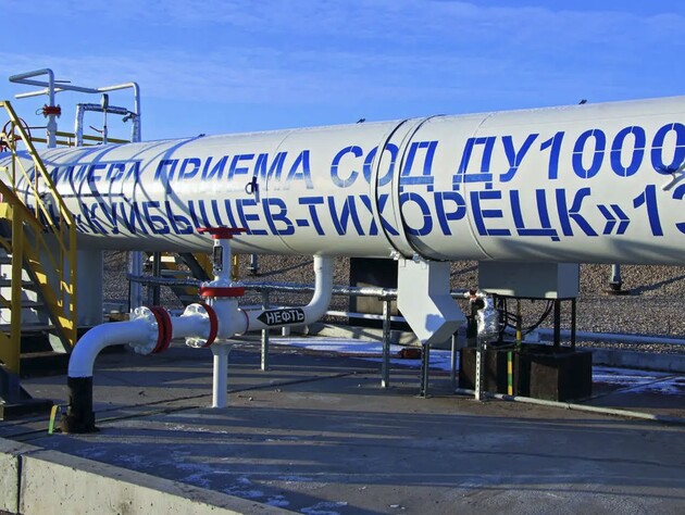 Українські дрони вдарили по нафтоперекачувальних станціях у РФ. Вони зупинили роботу