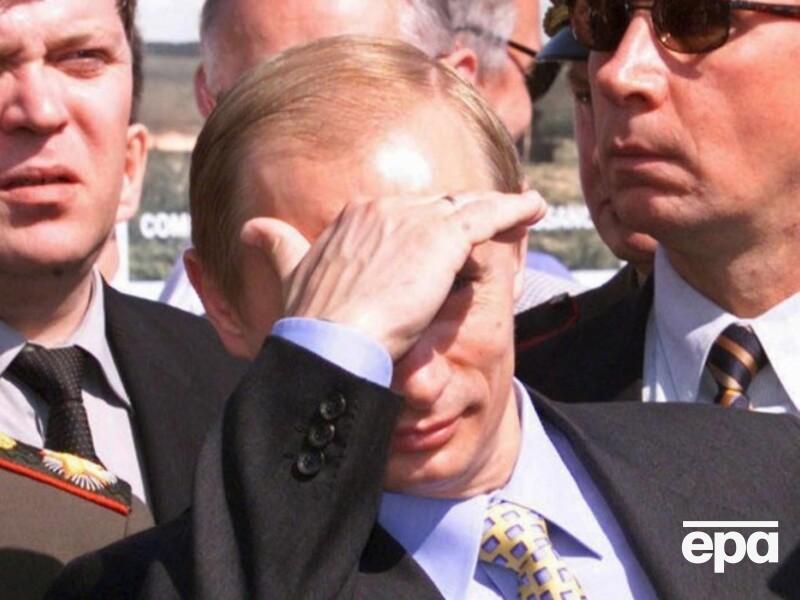 Отца Путина заставили жениться на его матери после того, как он выбил ей глаз вилами – расследователи