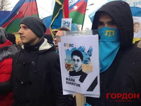 В Киеве проходит Марш солидарности с крымскотатарским народом. Фоторепортаж