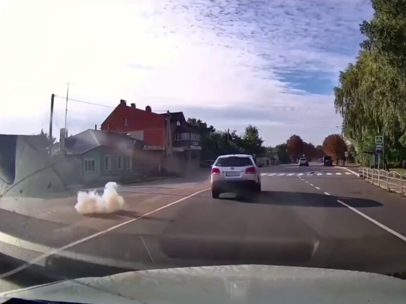 "Новый вид атаки". Мэр Нежина сообщил, что оккупанты сбросили на центр города неизвестную взрывчатку